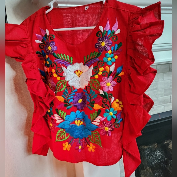 Hand Embroidered Blouse NWOT - Picture 2 of 8